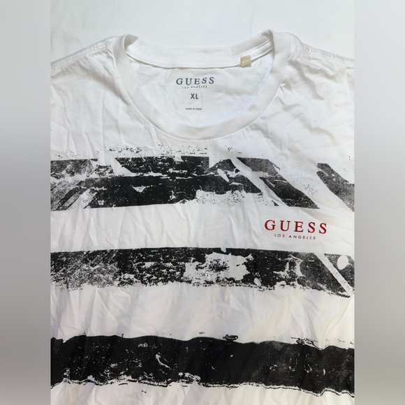 Guess Black and White Striped Men's CrewTee. Size XL - Picture 2 of 7